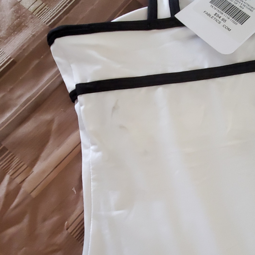 Fabletics tank top - Picture 4 of 4